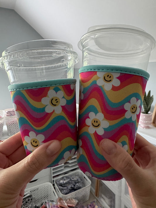 Wavy Daisy Coffee Sleeves